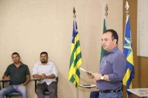 Prefeito Pábio Mossoró reúne secretariado para melhorias no município