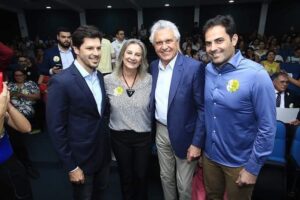 Zeli Fritsche, Ronaldo Caiado e líderes políticos reforçam compromisso com a vacinação em evento oficial