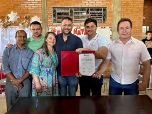 Prefeito Diego Sorgatto e Prefeitura de Luziânia firmam compromissos com a reforma de escolas