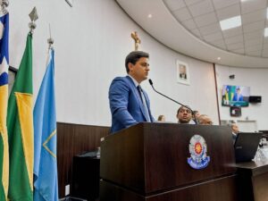 Prefeito Diego Sorgatto marca presença na abertura dos trabalhos na Câmara de Luziânia