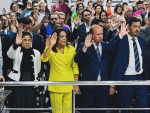 Homenagem em Itaberaí: Deputado Célio Silveira celebra entrega de título à primeira-dama Gracinha Caiado