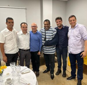 Secretário Marcus Vinicius celebra parceria liderada pelo prefeito Pábio Mossoró com lideranças religiosas em Valparaíso de Goiás