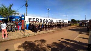 Indenização Concedida: Estado de Goiás pagará R$ 15 mil a adolescente autista por corte de cabelo forçado em Escola Militar