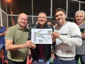 Prefeito Diego Sorgatto e Deputado Célio Silveira celebram entrega da Quadra Poliesportiva em Luziânia