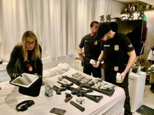 Ação policial em Planaltina e DF detém suspeitos por extorsão e porte ilegal de armas