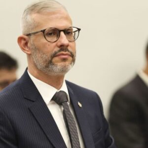 Comissão da Câmara dos Deputados convoca Victor Godoy para falar sobre suspeitas no MEC