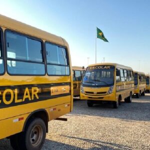 Comissão do Senado vai analisar projeto que prevê transporte escolar para universitários
