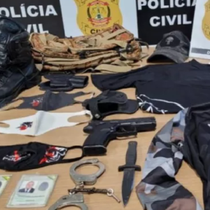 Polícia cumpre mandado de busca e apreensão contra homem que fingia ser PM para enganar mulheres