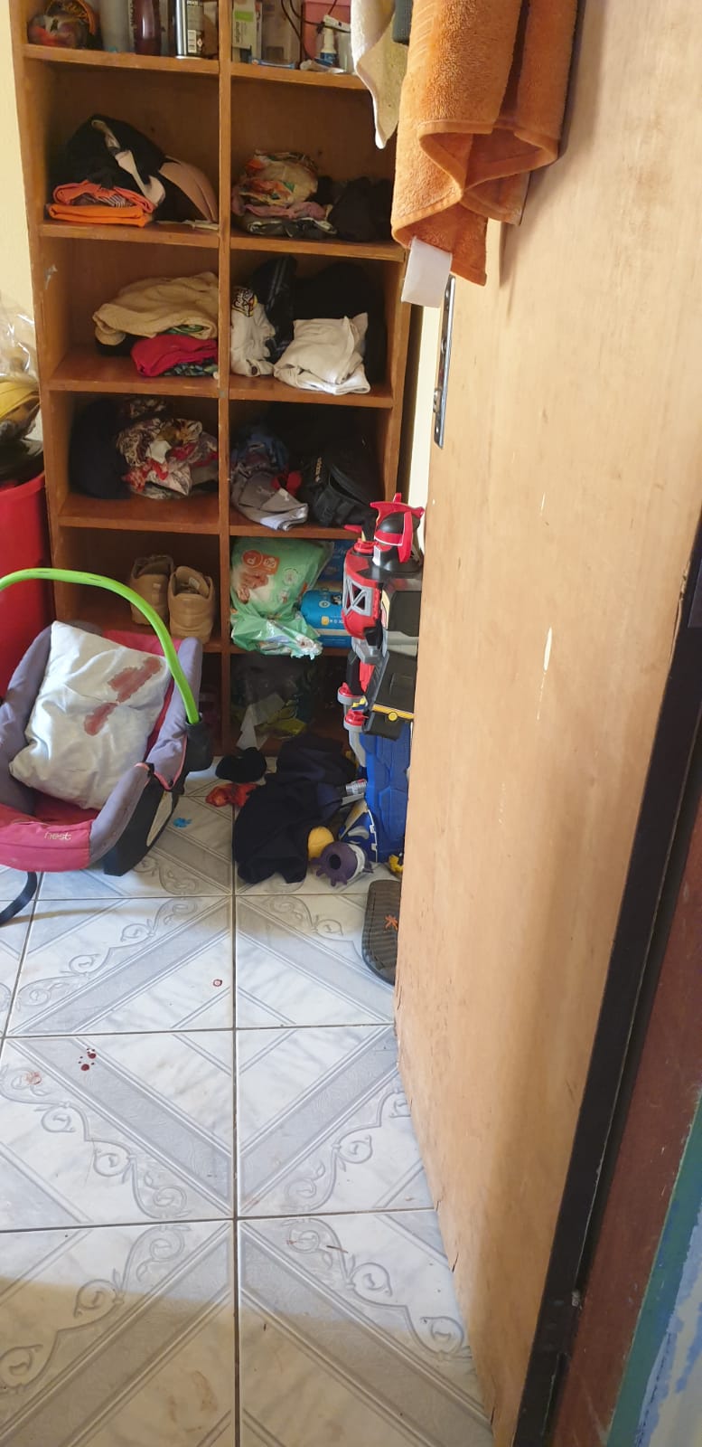 Pai suspeito de matar o próprio filho bebê, é preso pela DEAM de Valparaíso de Goiás