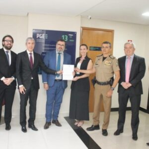 OAB-GO firma acordo histórico, e prerogativas da advocacia goiana serão respeitadas em abordagens policiais