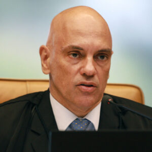 Moraes determina que policias desobstruem vias públicas no Distrito Federal