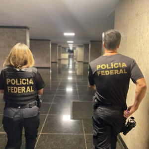 PF cumpre oito mandados de prisão contra suspeitos de envolvimento nos atos de vandalismo no DF