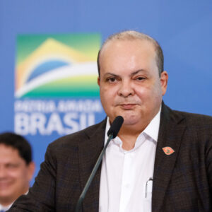 Moraes autoriza volta de Ibaneis Rocha ao governo do DF