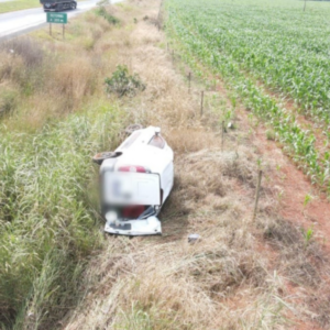 Veículo tomba com material radioativo na BR-153 em Goiás
