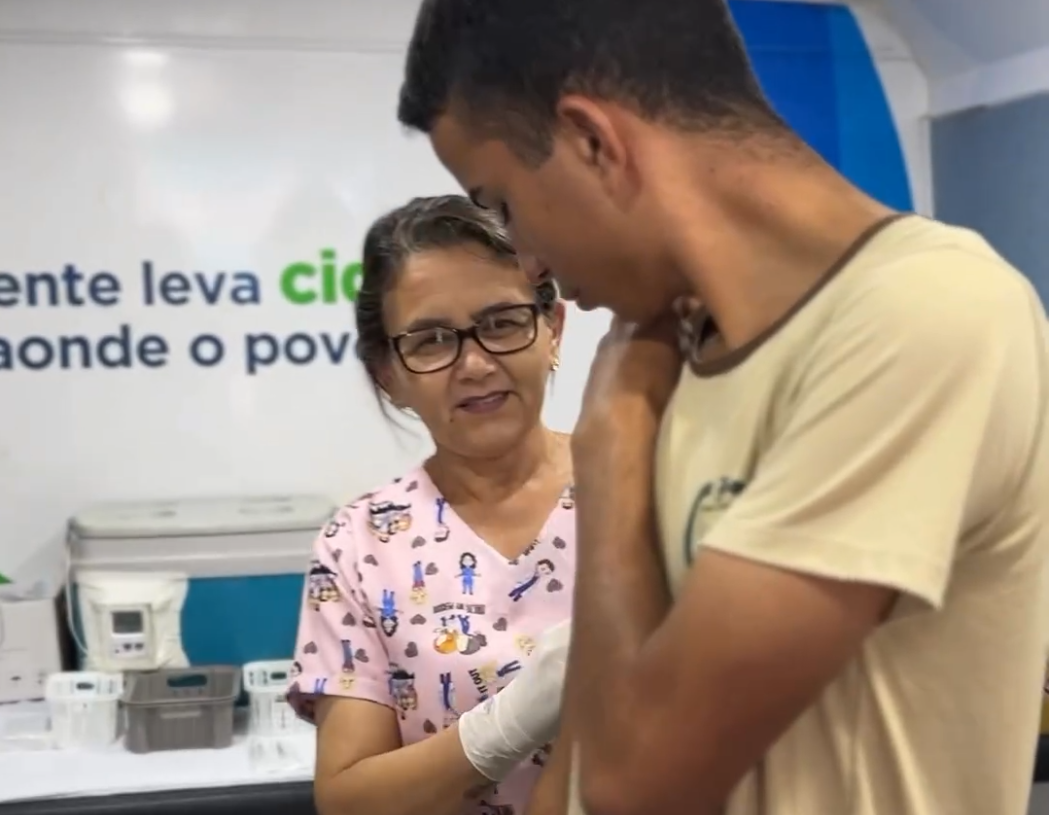 Prefeito Diego Sorgatto amplia vacinação contra dengue e outras doenças em Luziânia