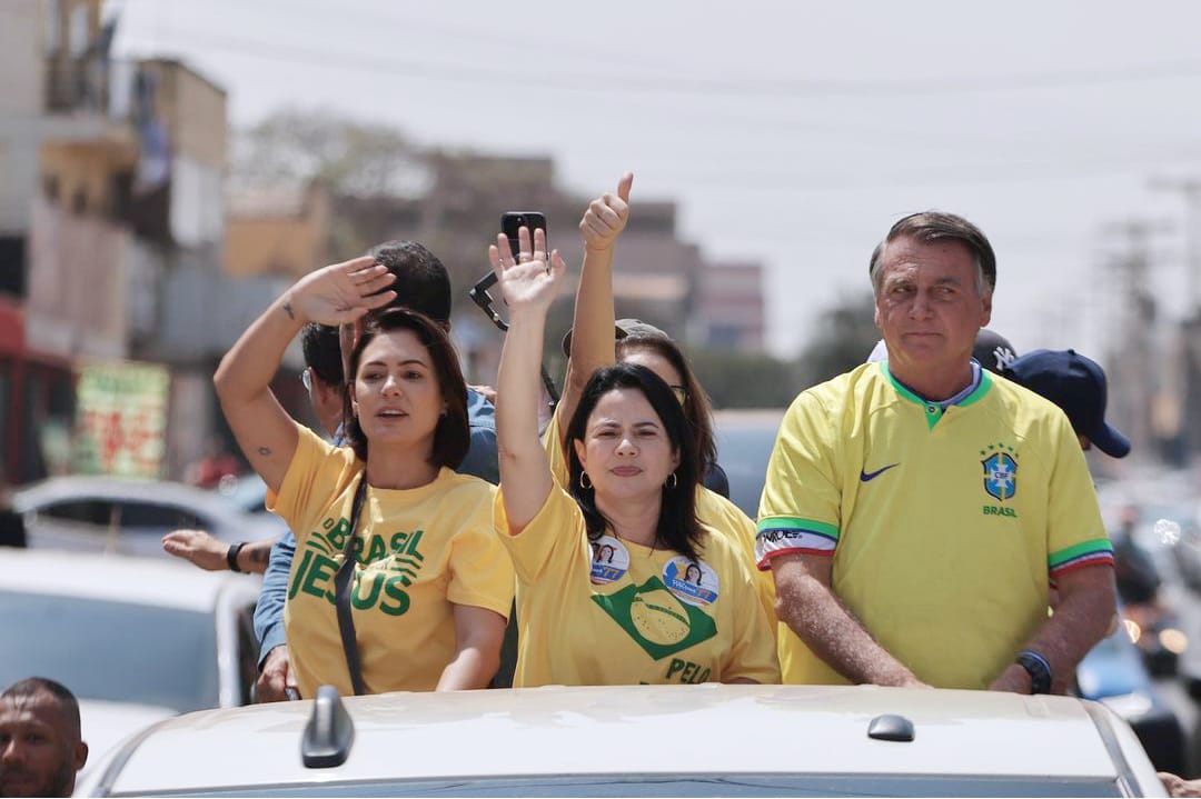 Mito: Apesar das caravanas, carreata com presença de Bolsonaro decepciona em Valparaíso de Goiás