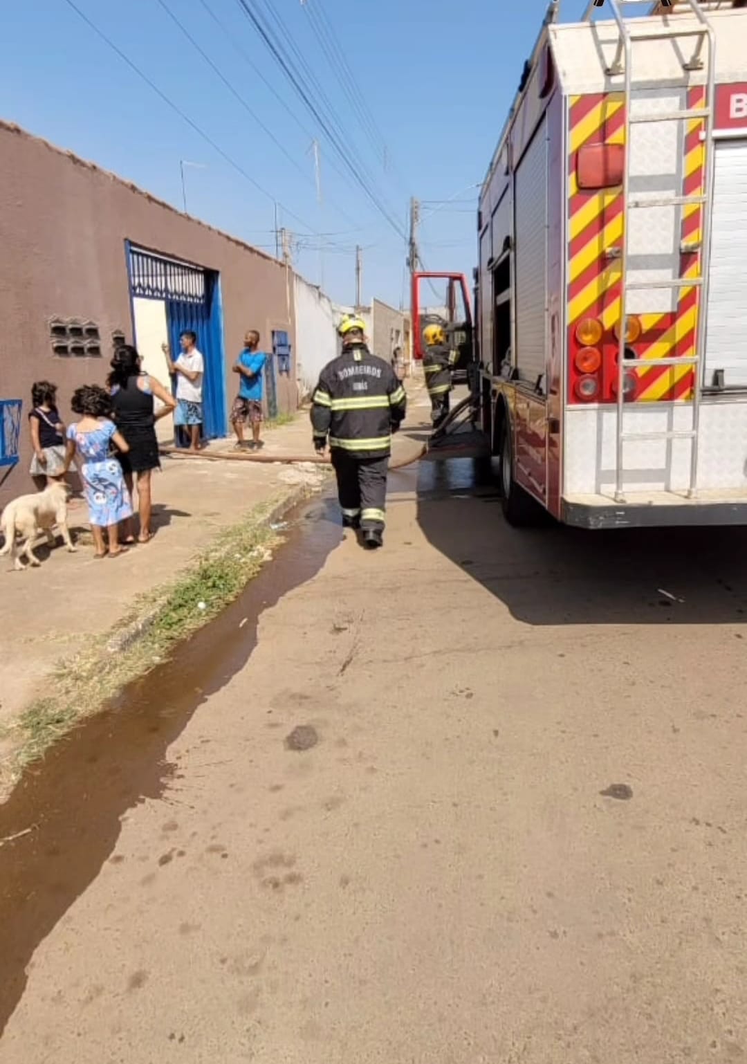 Ação rápida do CBMGO contém incêndio em Valparaíso de Goiás