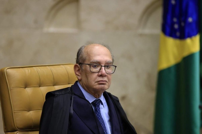 Gilmar Mendes critica PEC que restringe decisões do STF: “Não acredito que passe pela porta”