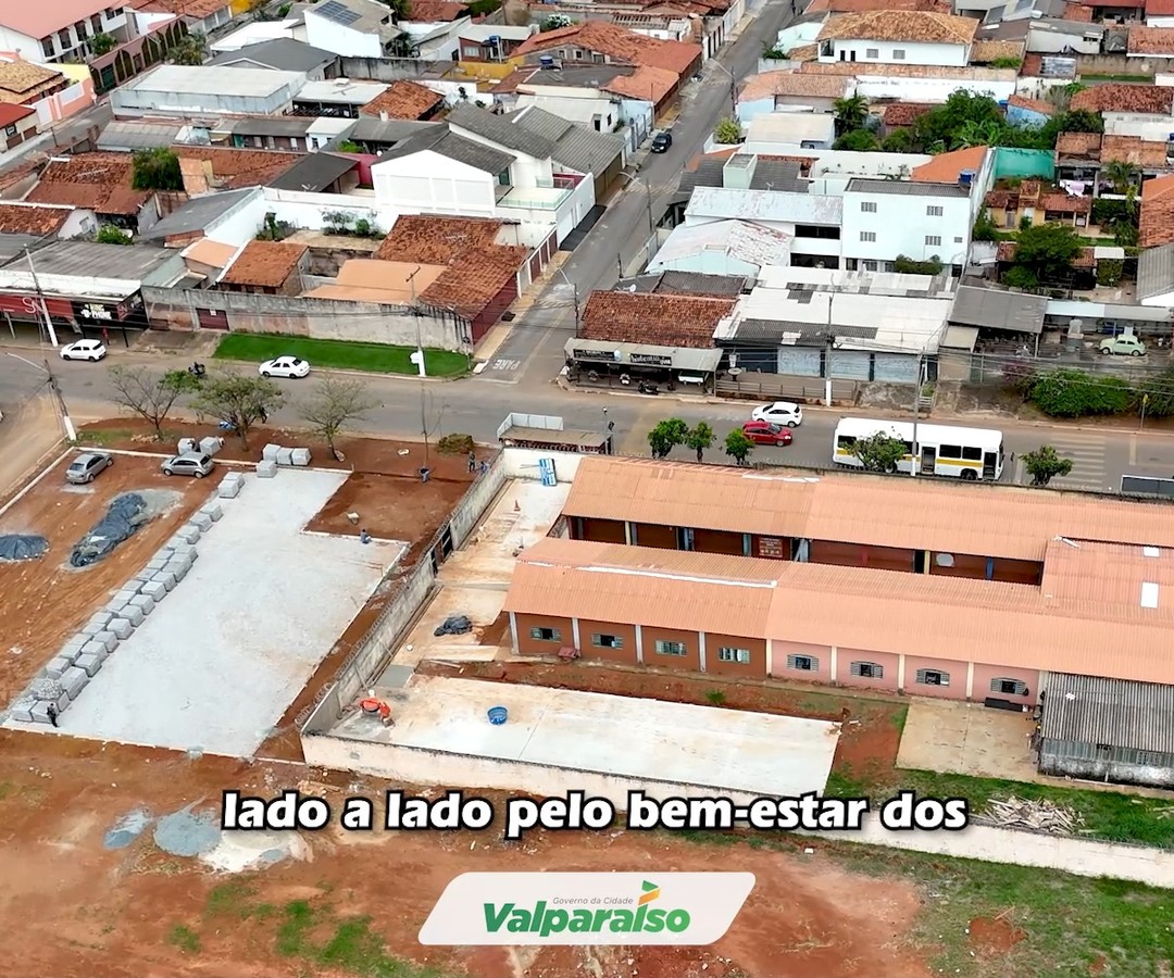 Prefeito Pábio Mossoró destaca reforma da Escola 1 E com novos espaços de esporte e lazer