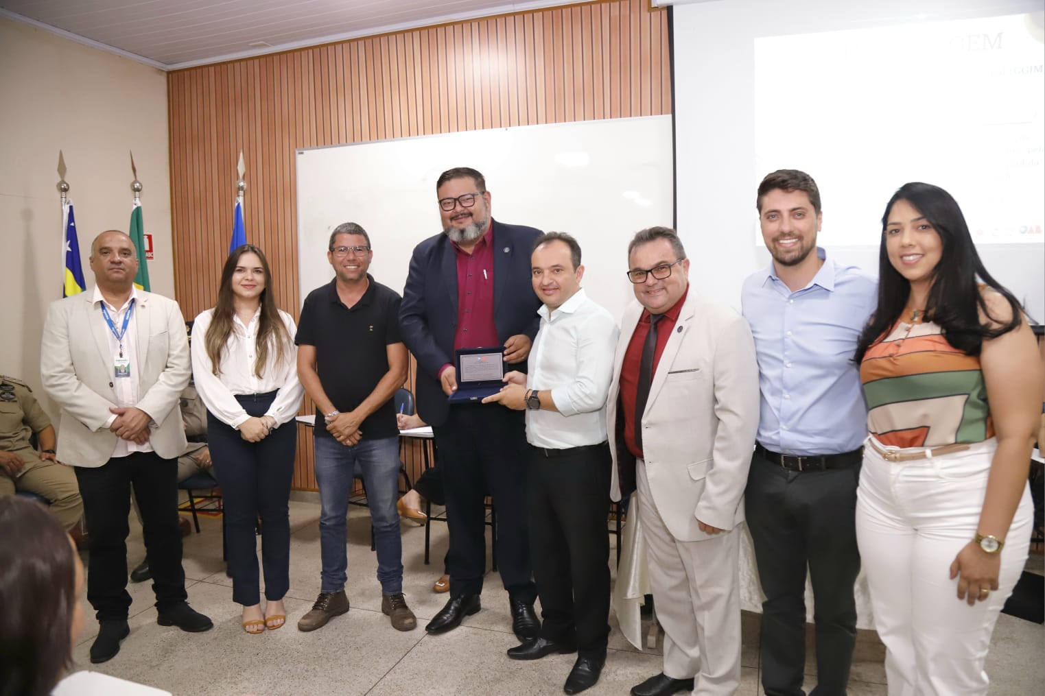 Prefeito Pábio Mossoró é homenageado na 59ª reunião do GGI-M por contribuições à segurança pública